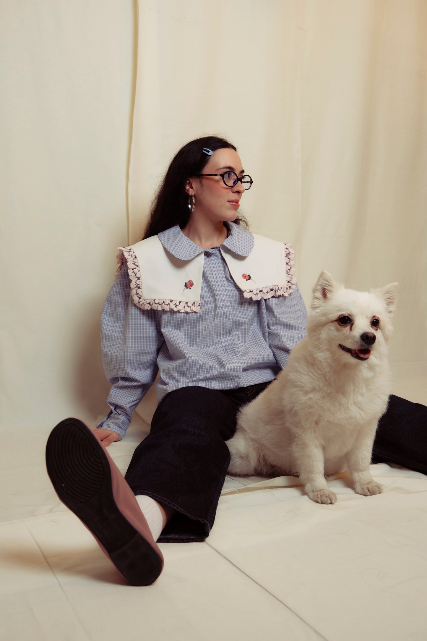 DENİZCİ YAKA GELİNCİK NAKIŞLI GÖMLEK