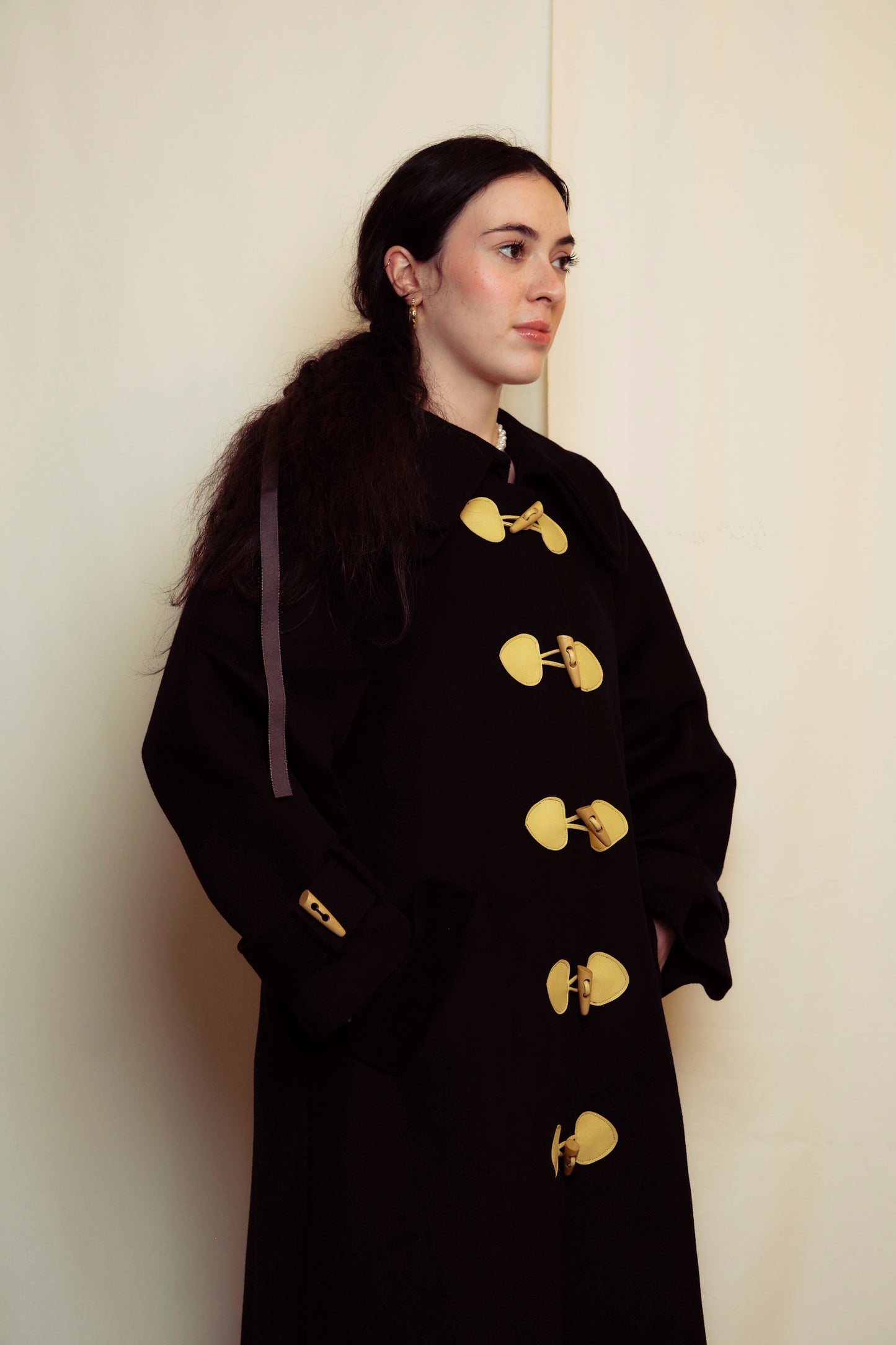 TYCHE YÜNLÜ KAŞE MANTO